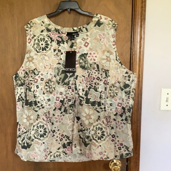 Relisted Erika abstract floral painterly print button down sleeveless top - Picture 4 of 17